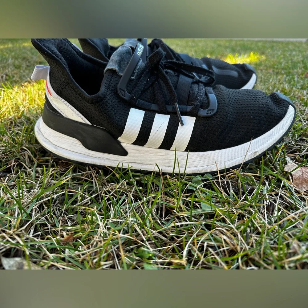 Adidas U Path Run Core Triple Black Running Shoes Sneakers Men's Size 11 G27636
